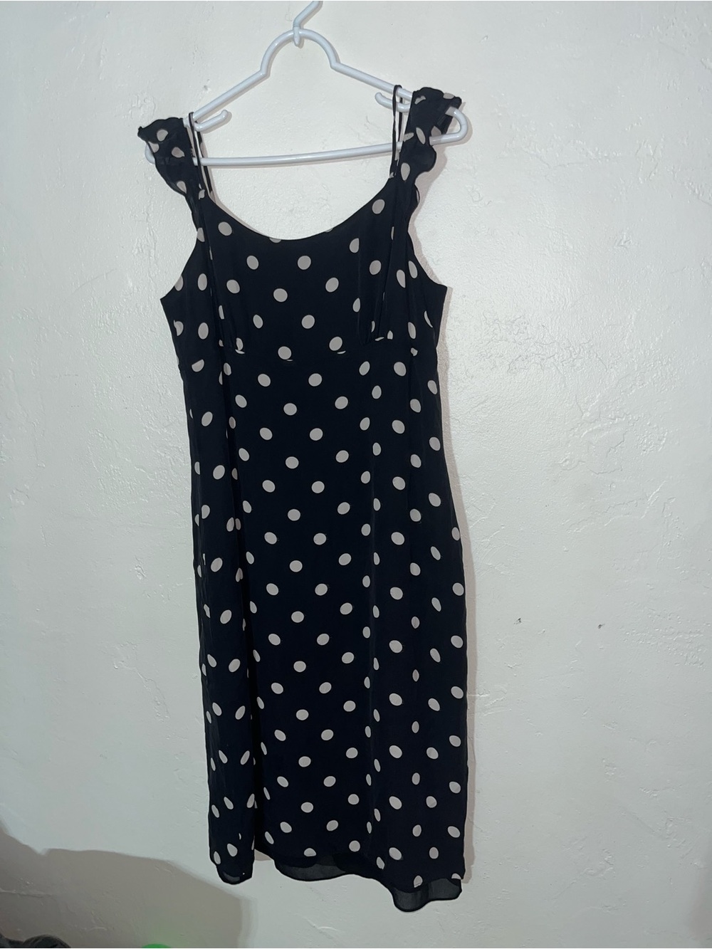 100% Silk Polka Dot Sleeveless Strappy Summer Dress INC Midi 14 Women’s Black